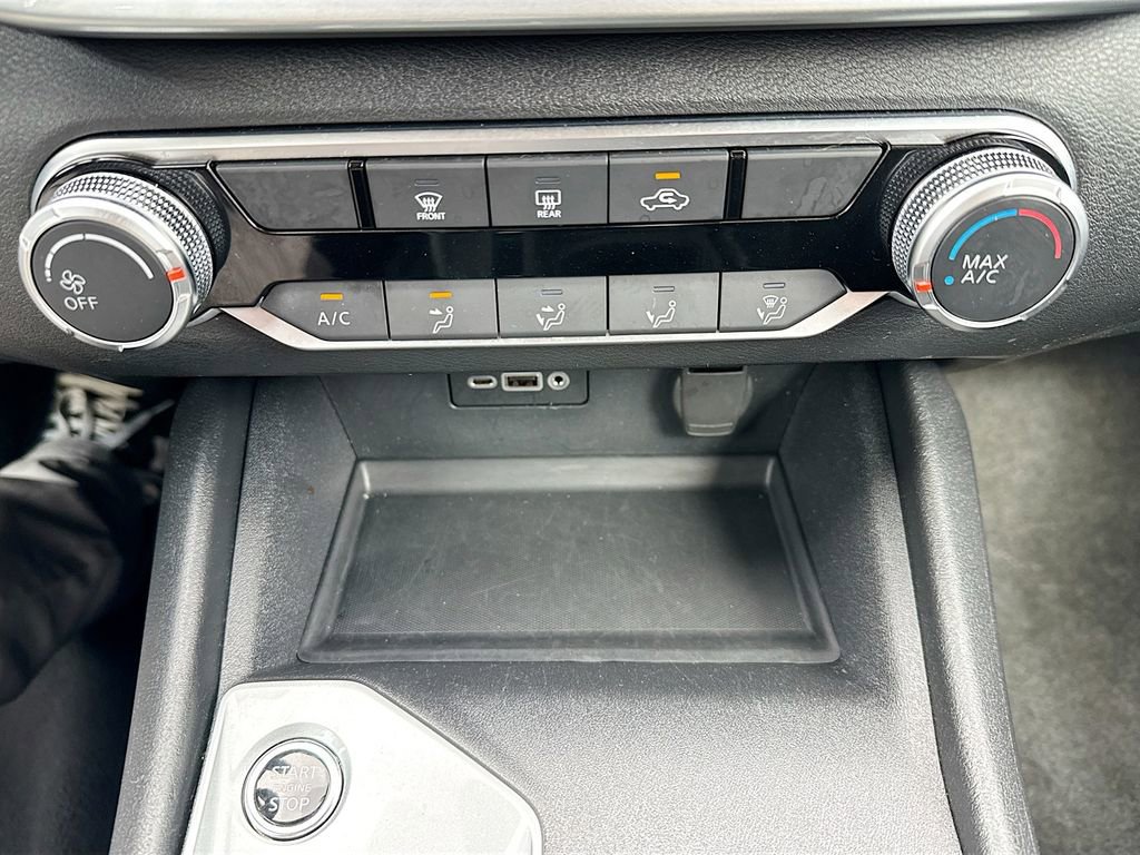 Used 2025 Nissan Altima 2.5 SV image 20