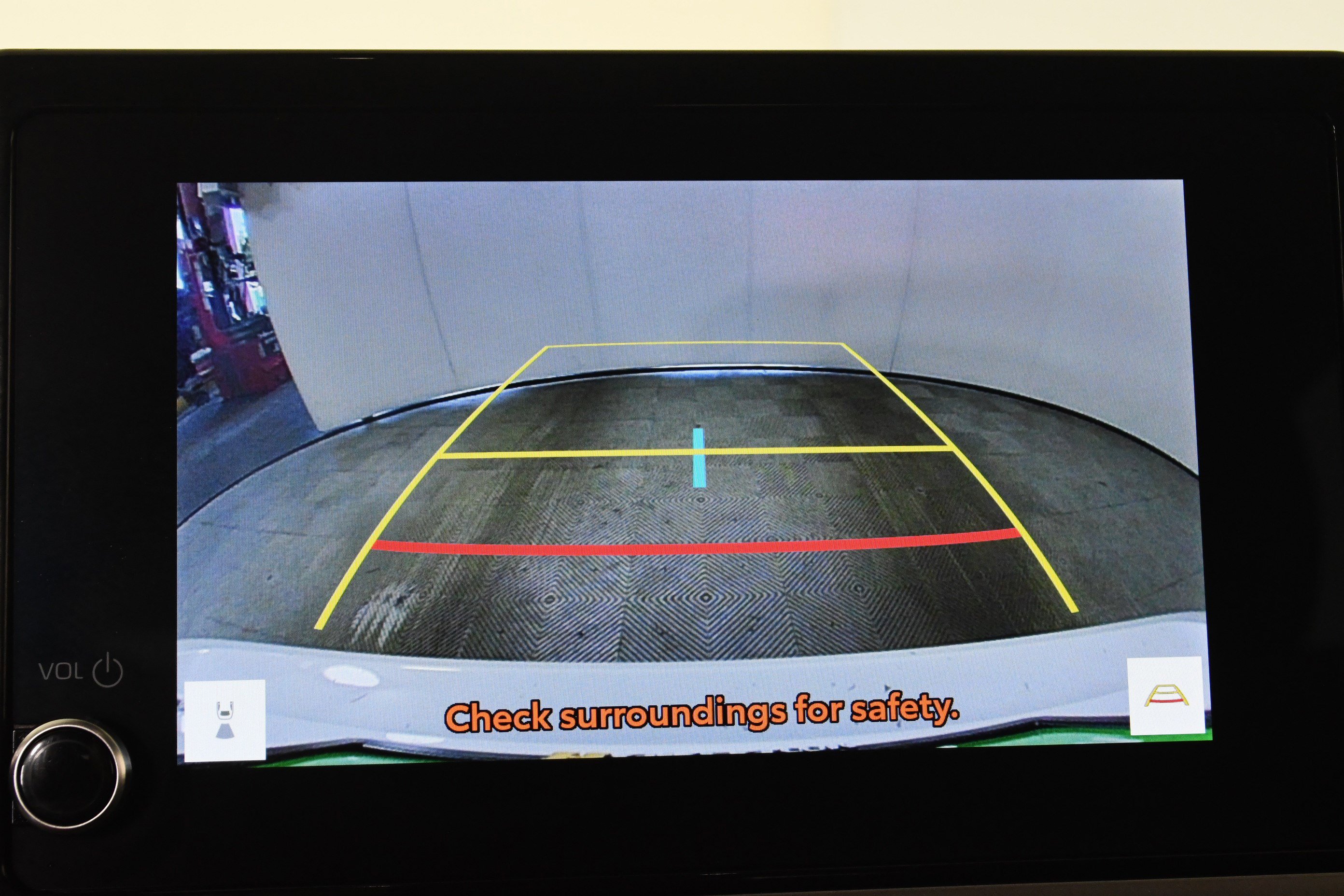 Used 2025 Toyota Camry LE image 18