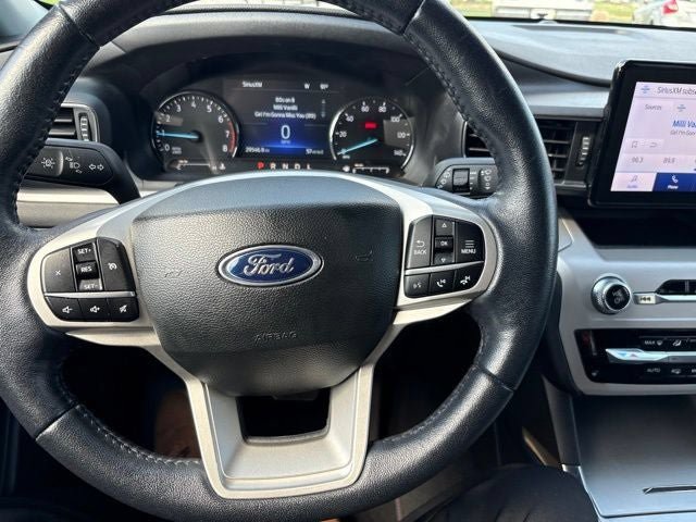 Certified 2023 Ford Explorer XLT w/ Equipment Group 202A AWD/4WD image 23