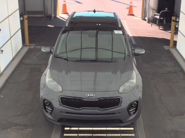 Used 2017 Kia Sportage EX w/ EX Premium Package FWD image 2