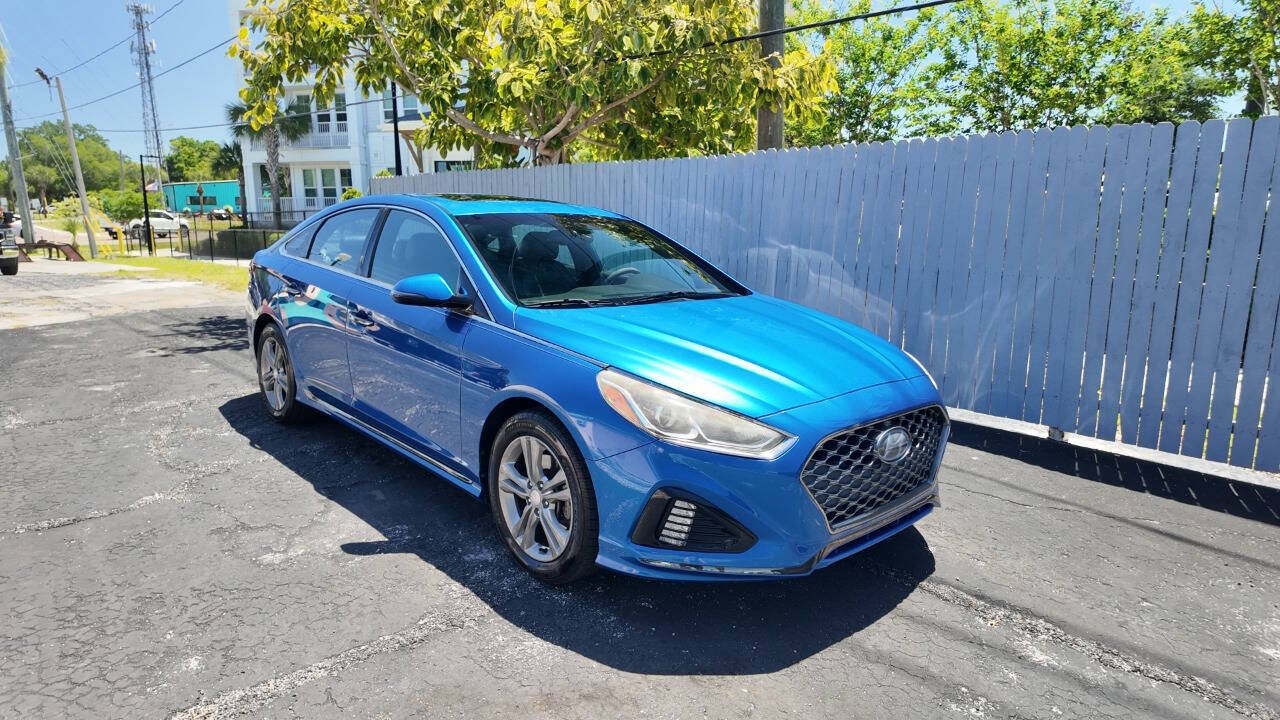 Used 2018 Hyundai Sonata Sport w/ Cargo Package FWD image 1