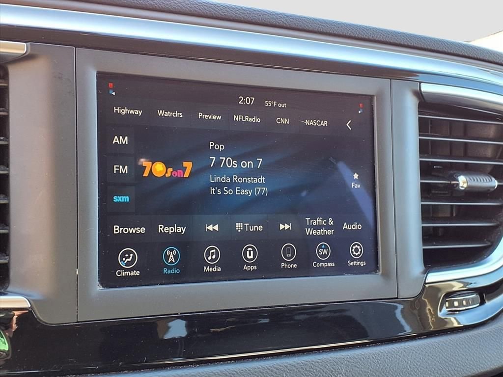 Used 2020 Chrysler Voyager Lxi image 8