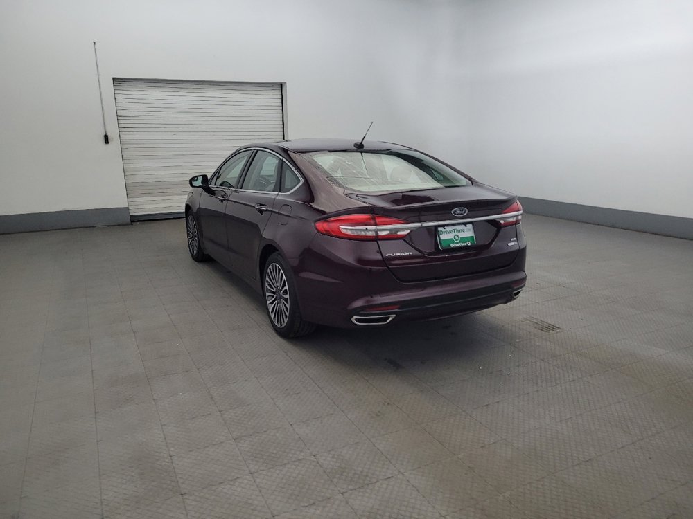 Used 2018 Ford Fusion SE w/ Fusion SE Technology Package AWD/4WD image 5