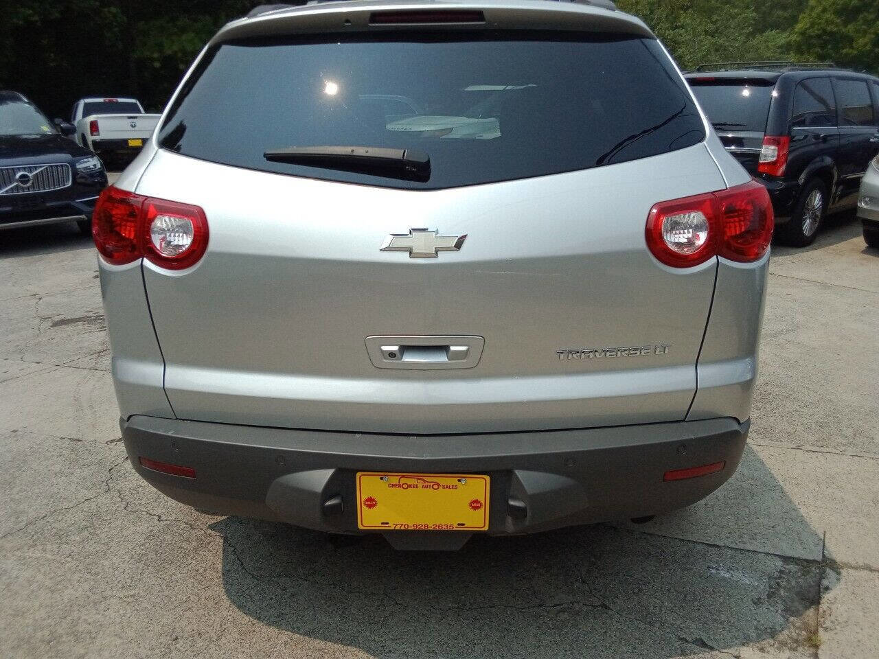 Used 2012 Chevrolet Traverse LT FWD image 15