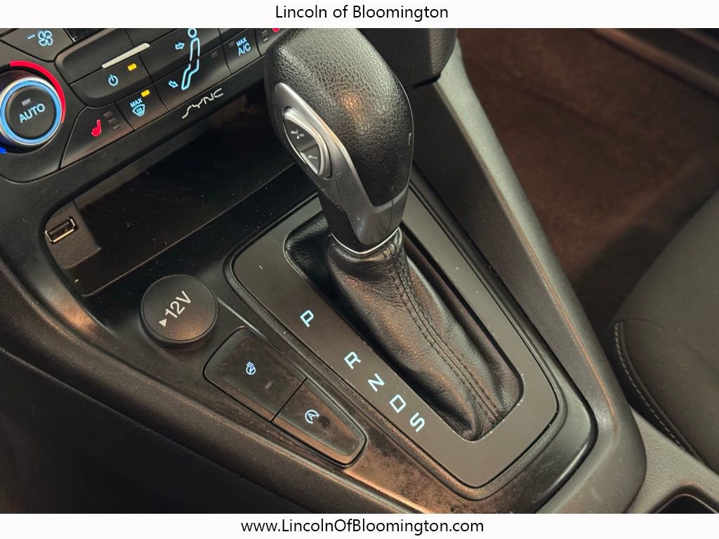 Used 2018 Ford Focus SE w/ Cold Weather Package image 38