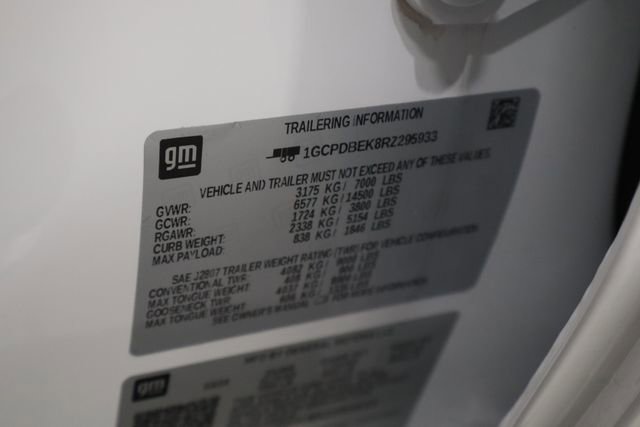 Used 2024 Chevrolet Silverado 1500 Custom w/ Turbomax Blackout Package image 32