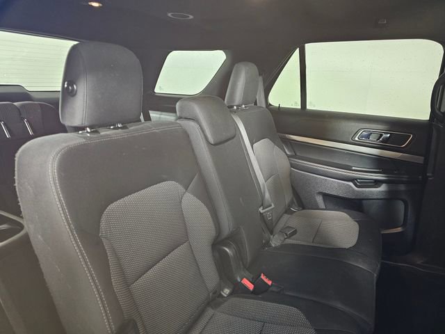 Used 2019 Ford Explorer XLT w/ Equipment Group 201A image 13