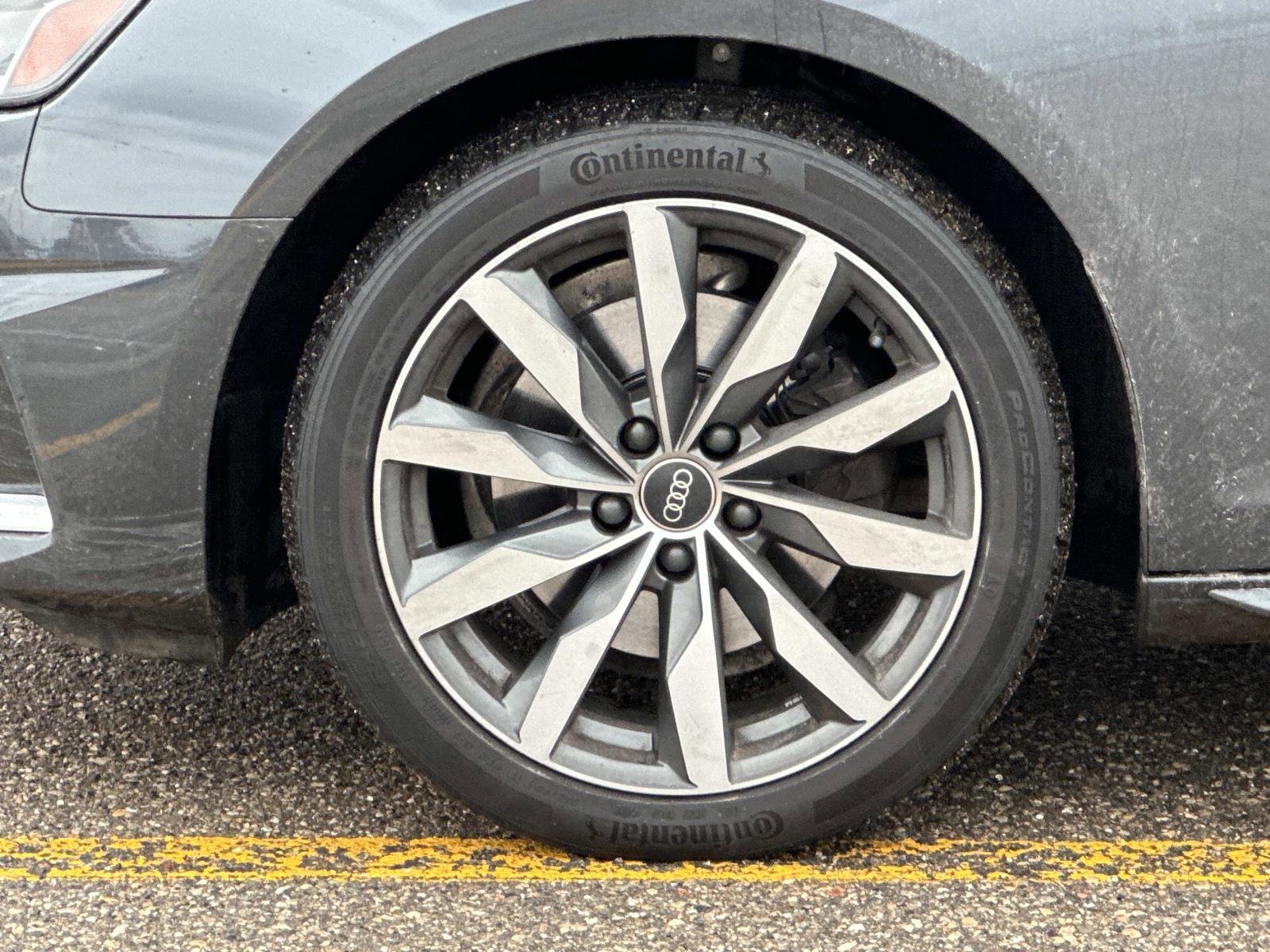 Used 2023 Audi A4 2.0T Premium w/ Convenience Package image 8