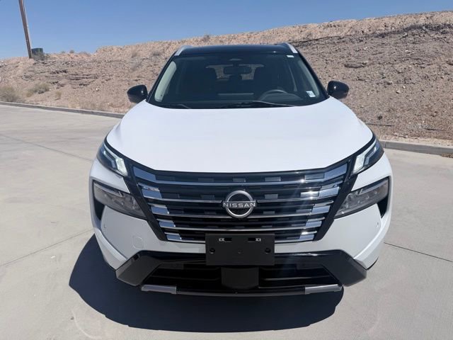 Certified 2024 Nissan Rogue Platinum FWD image 2