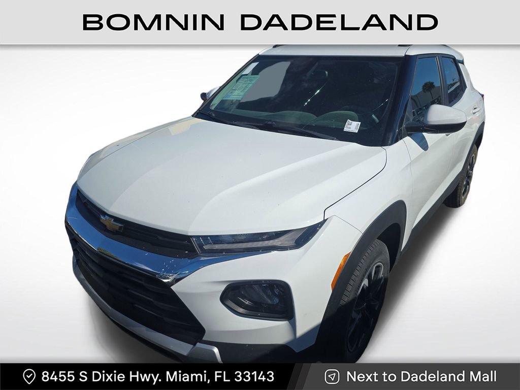 Used 2021 Chevrolet TrailBlazer LT w/ Convenience Package image 2