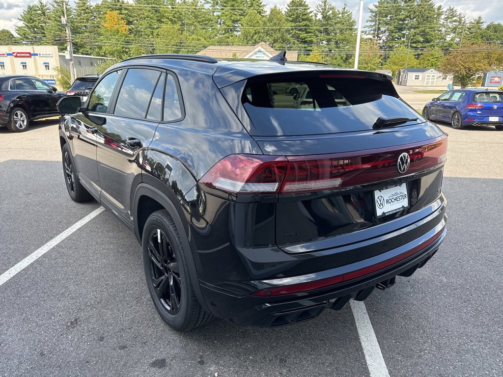 New 2026 Volkswagen Atlas Cross Sport SEL R-Line image 7