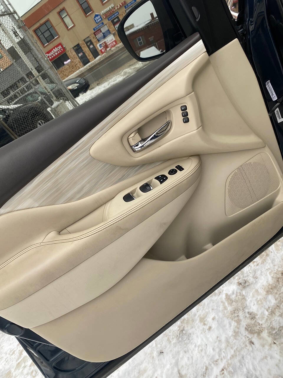 Used 2018 Nissan Murano Platinum w/ Cargo Package image 22