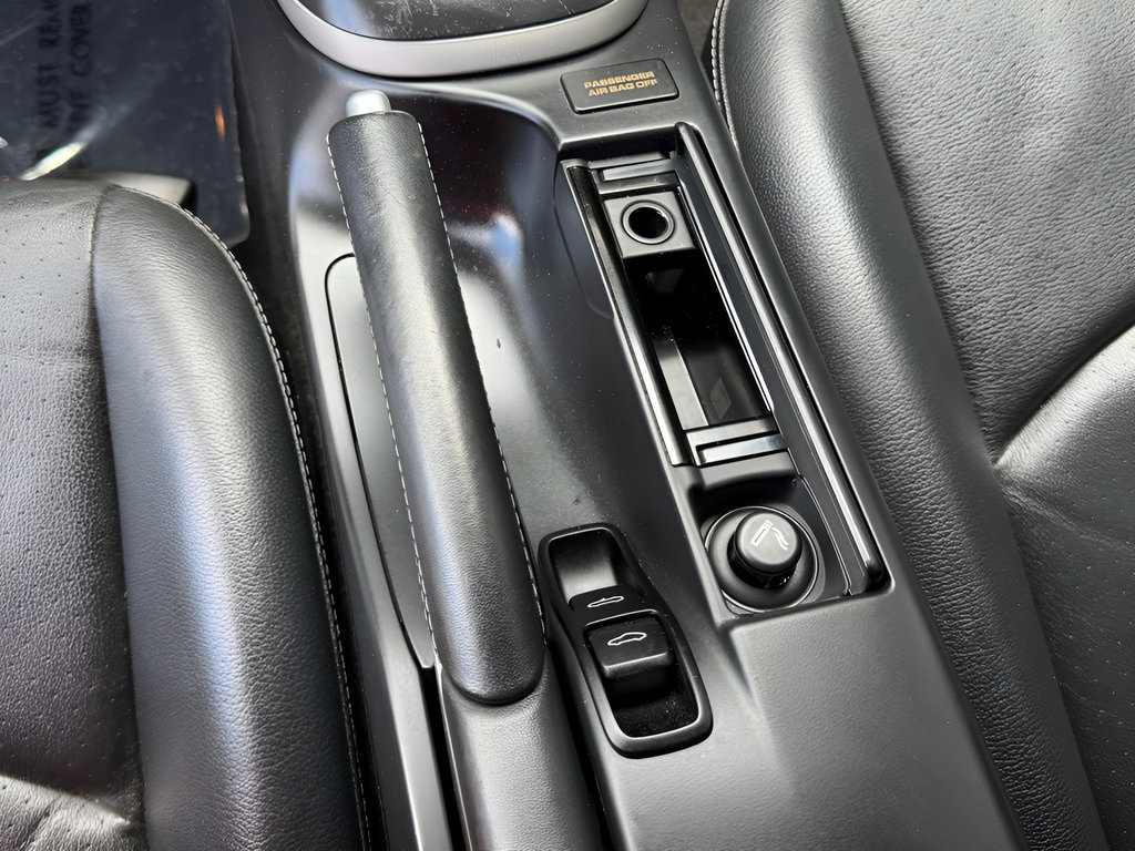 Used 2011 Porsche Boxster RWD image 34