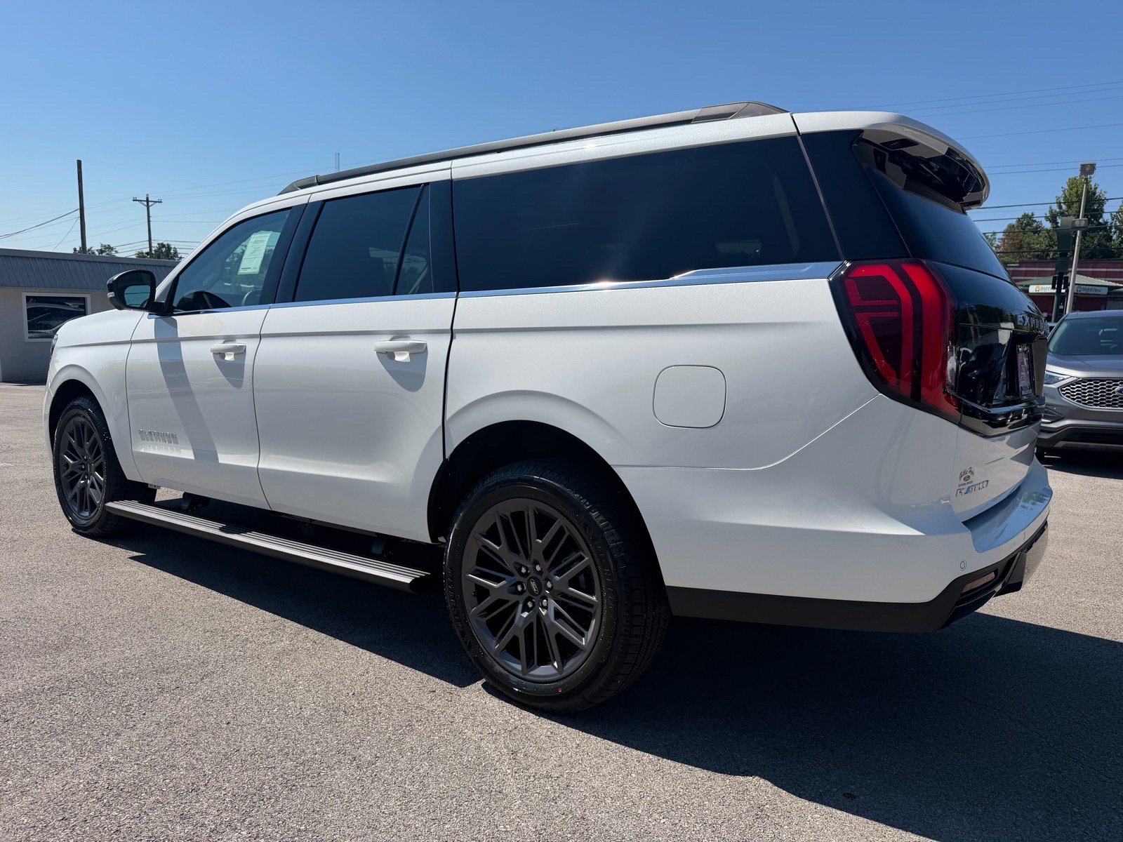 New 2027 Ford Expedition Max Platinum AWD/4WD image 11