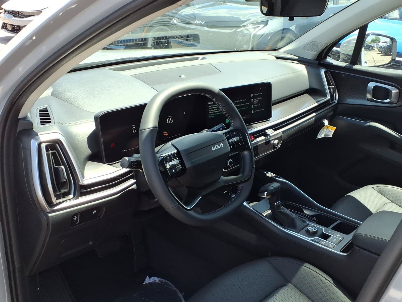 New 2026 Kia Sorento S w/ S Panoramic Sunroof Package FWD image 5