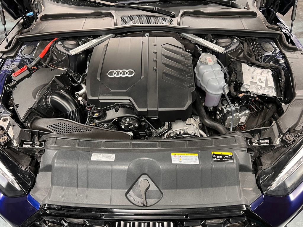 Used 2025 Audi A5 2.0T Premium Plus w/ Premium Plus AWD/4WD image 19
