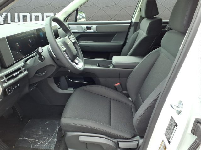 New 2026 Hyundai Santa Fe SE FWD image 18