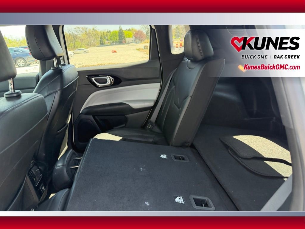 Used 2025 Jeep Compass Limited AWD/4WD image 5