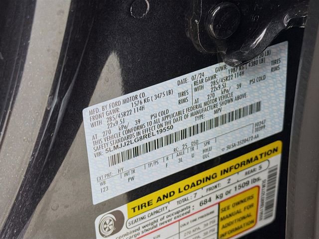 Used 2024 Lincoln Navigator Reserve image 39