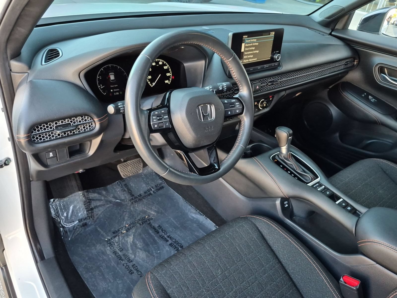 Used 2024 Honda HR-V Sport image 12