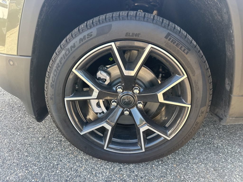 New 2026 Jeep Cherokee Overland w/ Advanced Pro Tech Group AWD/4WD image 29