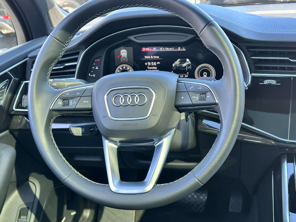 Used 2026 Audi Q7 3.0T Premium w/ Convenience Plus Package AWD/4WD image 14