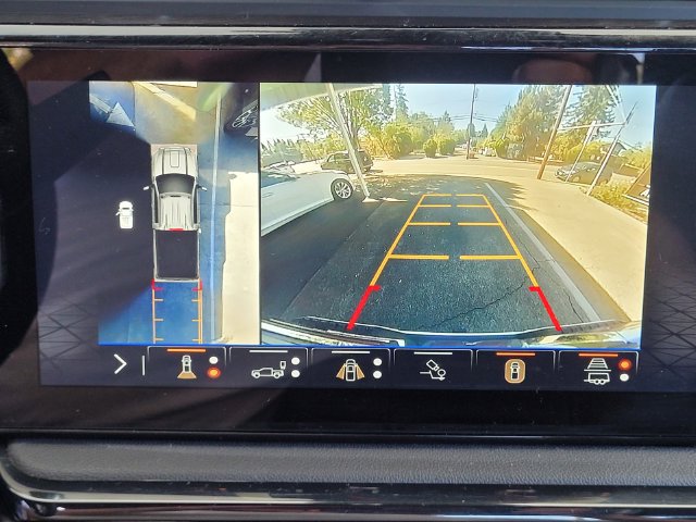 Used 2026 GMC Sierra 2500 AT4 AWD/4WD image 11