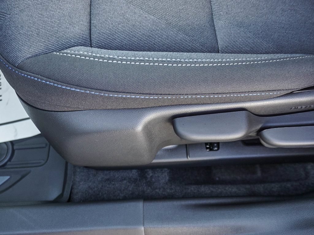 New 2026 Chevrolet Trax LS w/ LS Convenience Package FWD image 19