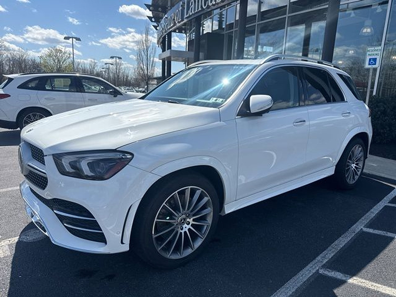 Used 2020 Mercedes-Benz GLE 450 4MATIC image 1