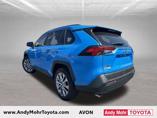 Used 2020 Toyota RAV4 XLE Premium FWD image 6