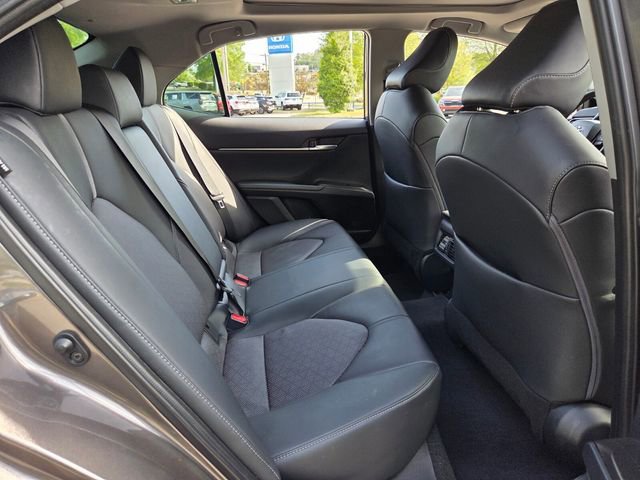 Used 2023 Toyota Camry XSE image 16