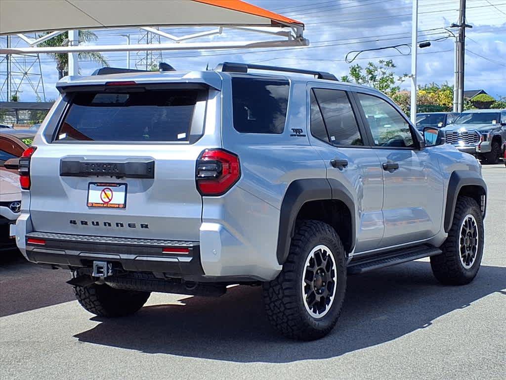 Certified 2025 Toyota 4Runner TRD Off-Road image 4