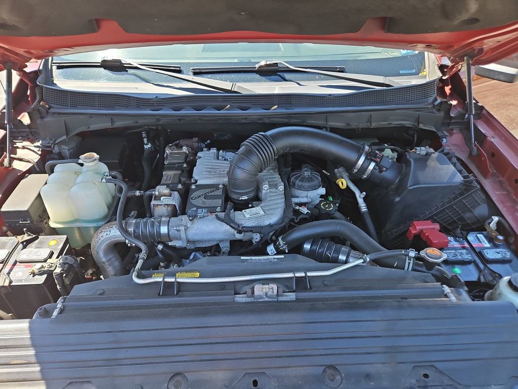 Used 2016 Nissan Titan Platinum Reserve image 21