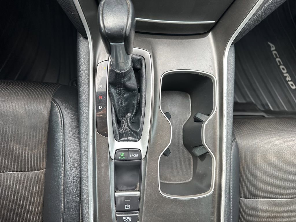Used 2020 Honda Accord Sport image 7
