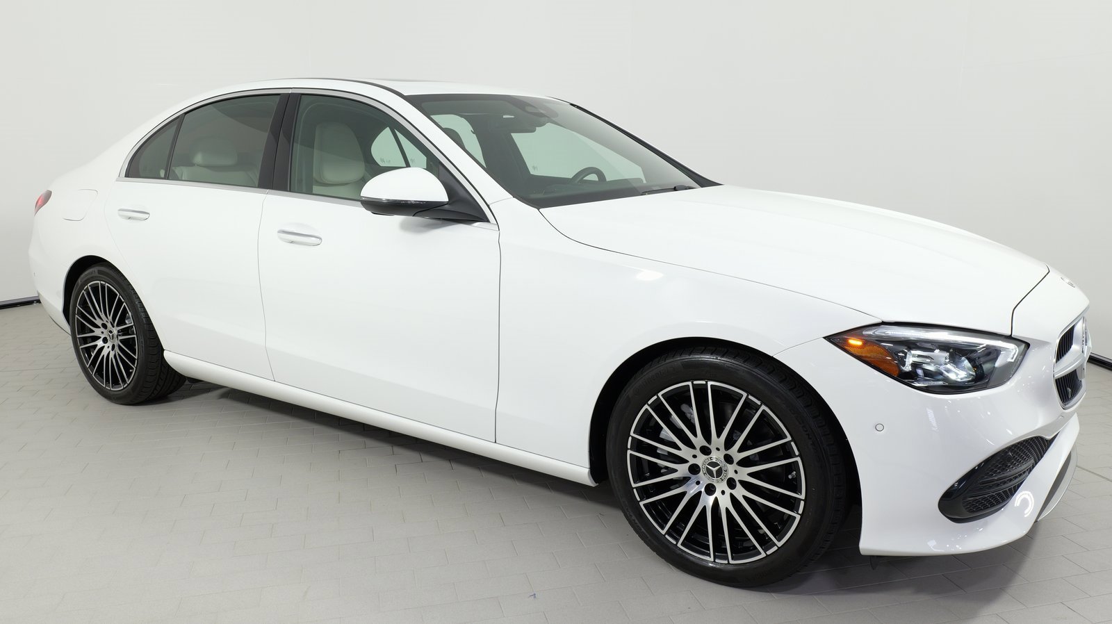 Used 2024 Mercedes-Benz C 300 4MATIC Sedan image 24