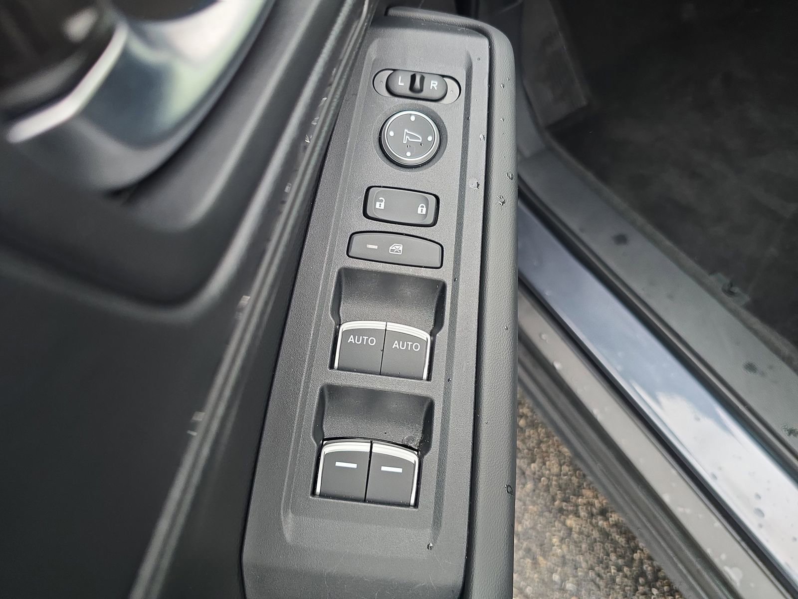 Certified 2025 Honda Accord LX image 14