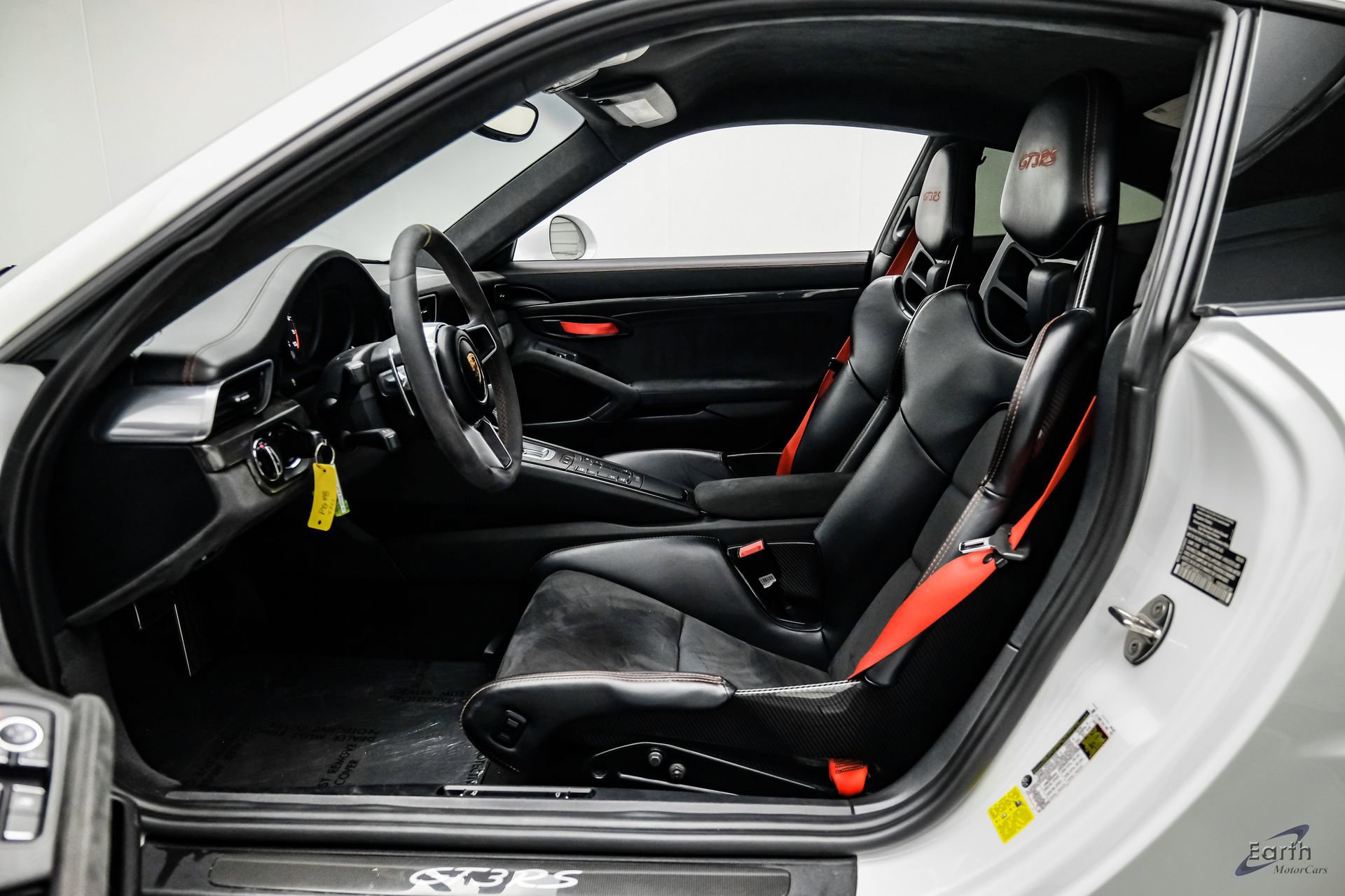 Used 2016 Porsche 911 GT3 RS image 46