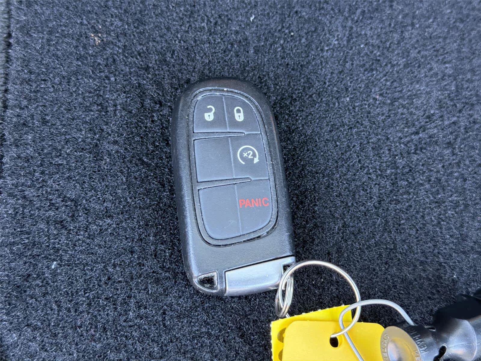 Used 2017 Jeep Cherokee Limited FWD image 22
