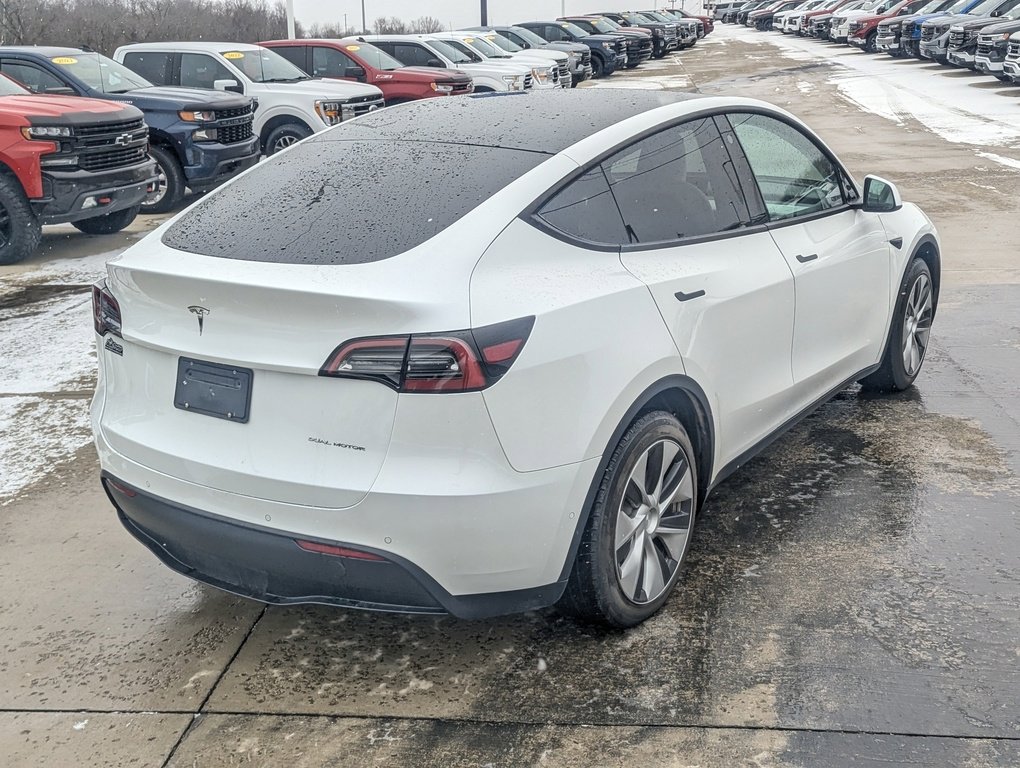 Used 2021 Tesla Model Y Long Range image 7