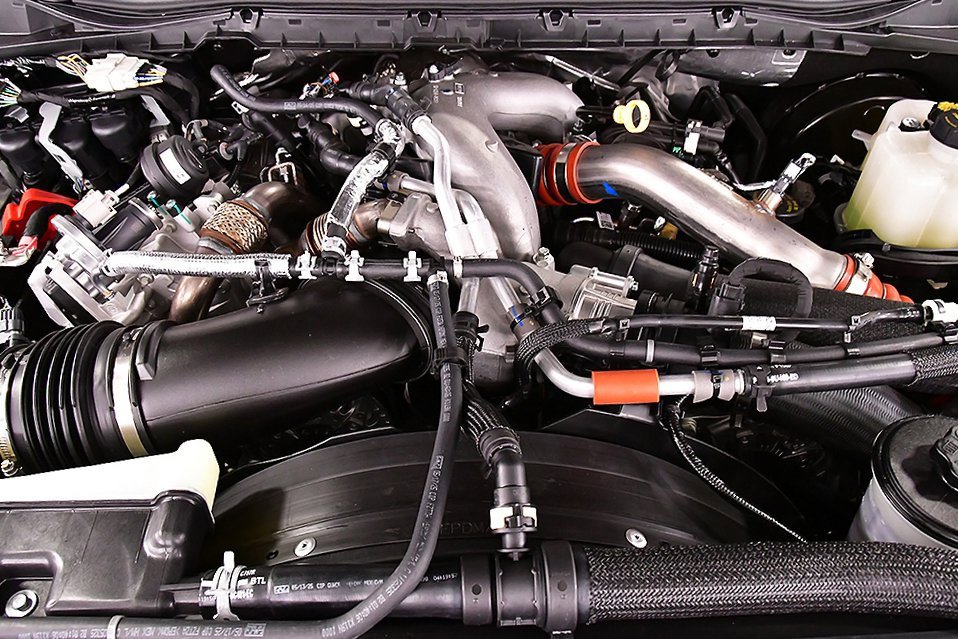 New 2025 Ford F350 Platinum w/ FX4 Off-Road Package image 33