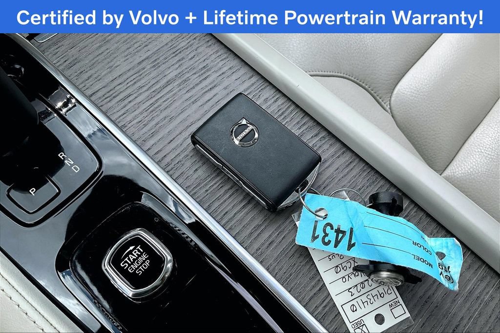 Used 2023 Volvo XC90 B6 Plus w/ Protection Package Premier AWD/4WD image 14