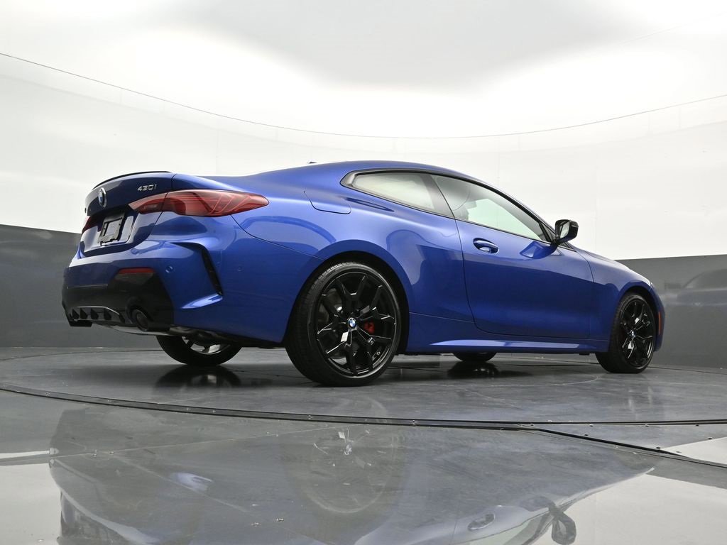 New 2026 BMW 430i xDrive Coupe w/ M Sport Package image 28