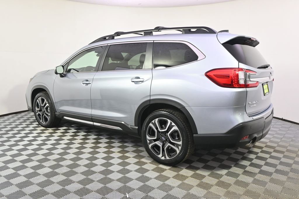 Certified 2023 Subaru Ascent Limited w/ Technology Package image 3