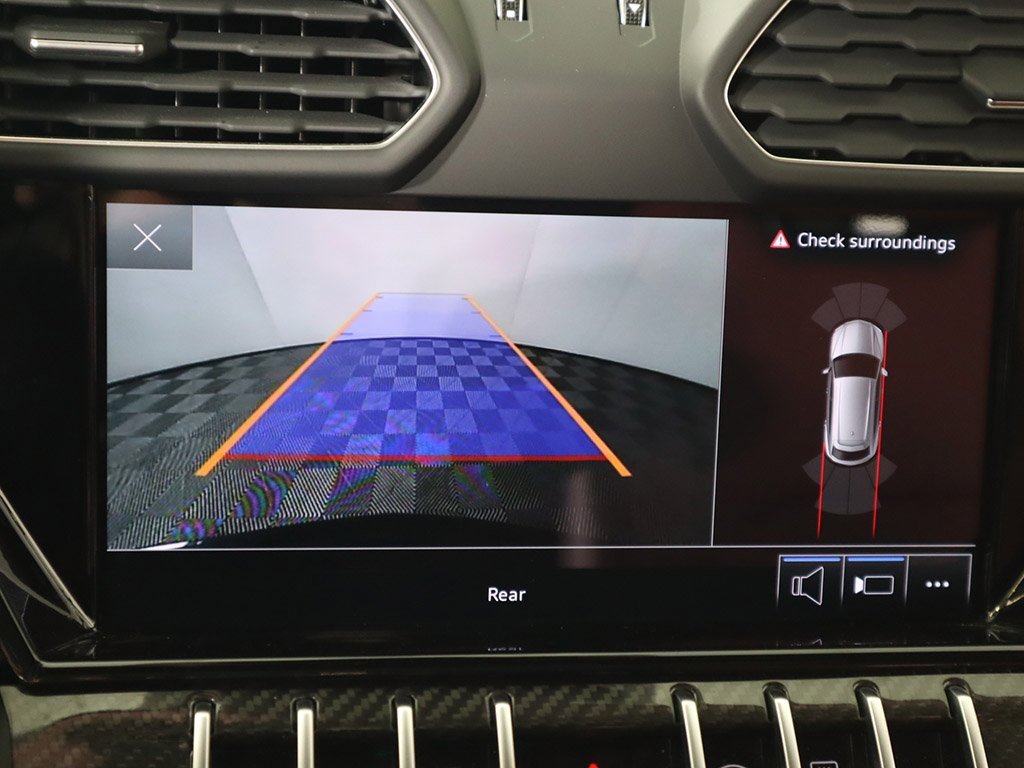 Used 2022 Lamborghini Urus image 49