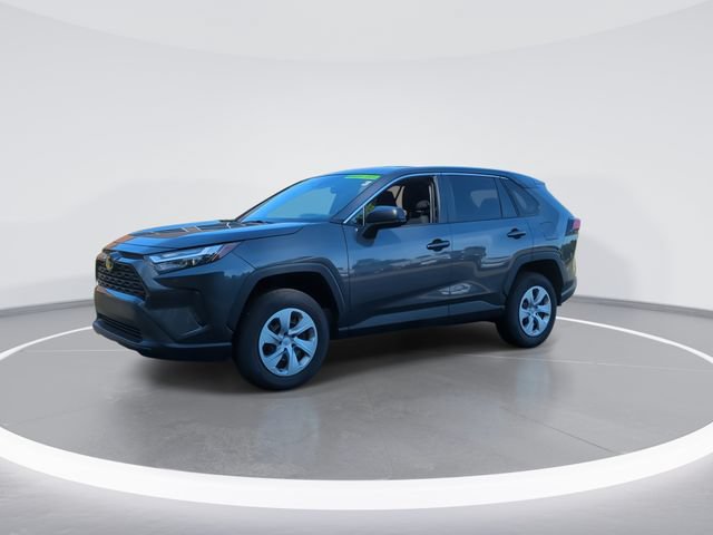 Used 2023 Toyota RAV4 LE FWD image 4