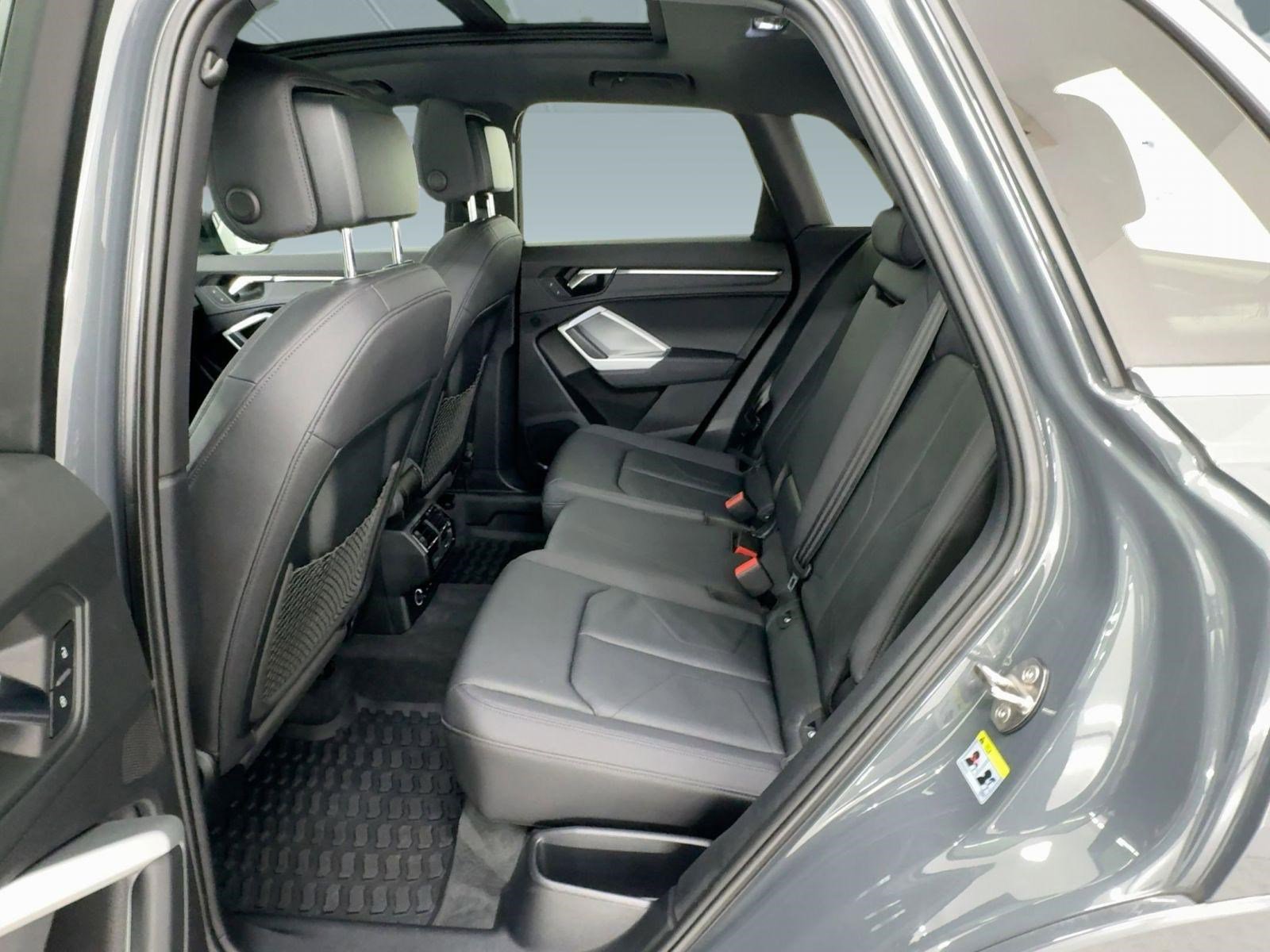 Used 2020 Audi Q3 2.0T Premium w/ Convenience Package image 13