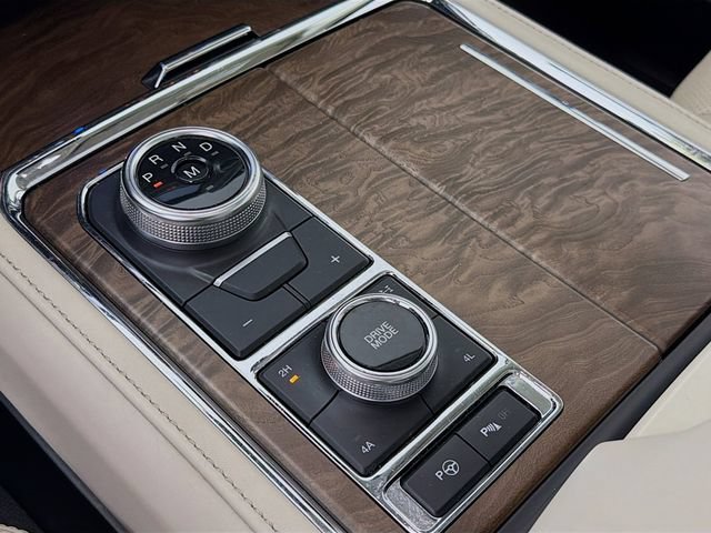 Used 2021 Ford Expedition Max Platinum AWD/4WD image 20