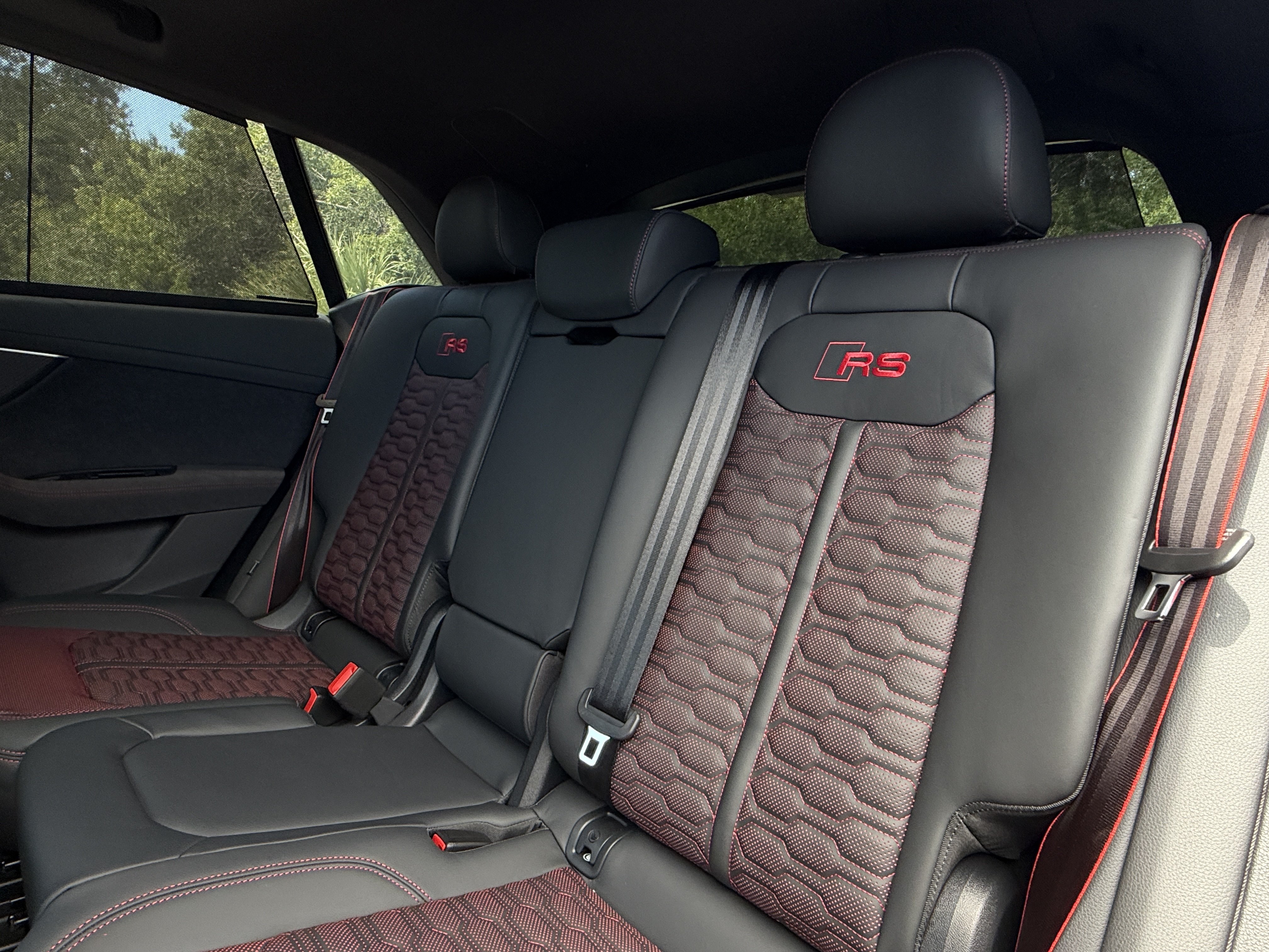 New 2027 Audi RS Q8 performance AWD/4WD image 19