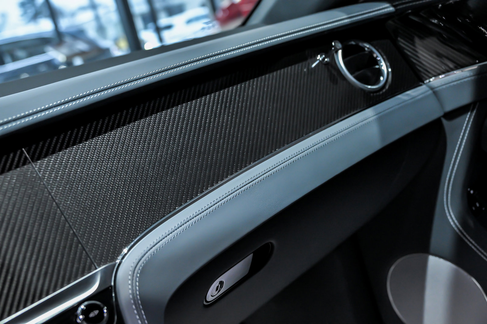 Used 2024 Bentley Continental GT image 46