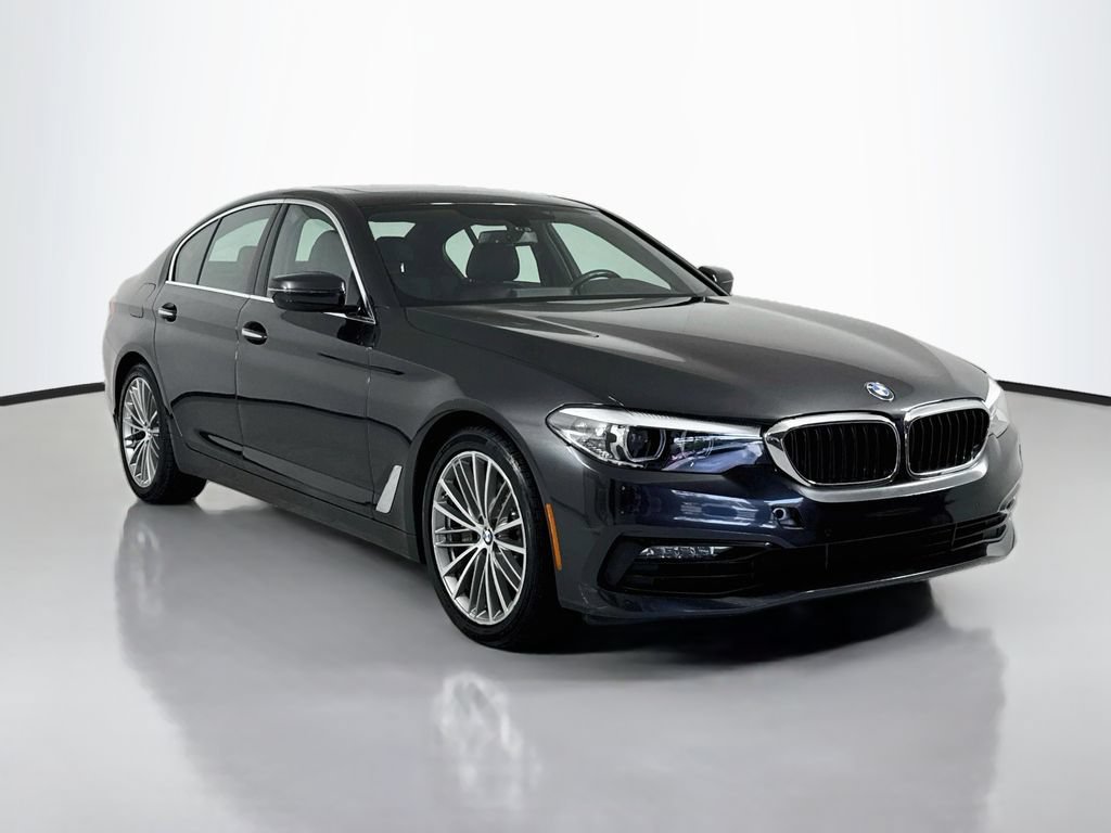 Used 2017 BMW 530i xDrive AWD/4WD image 4